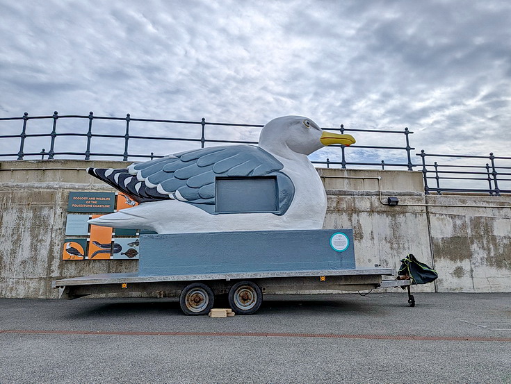 Return to Folkestone Harbour disused railway station - thirty photos