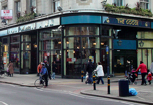 Rest Is Noise pub, Brixton closes forever