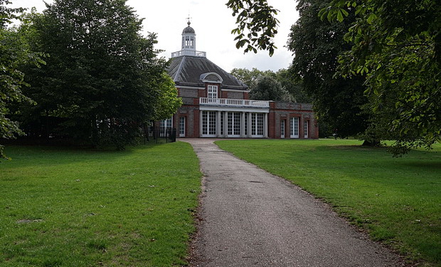 London art walk: Green Park to Hyde Park and the Serpentine, late summer 2018