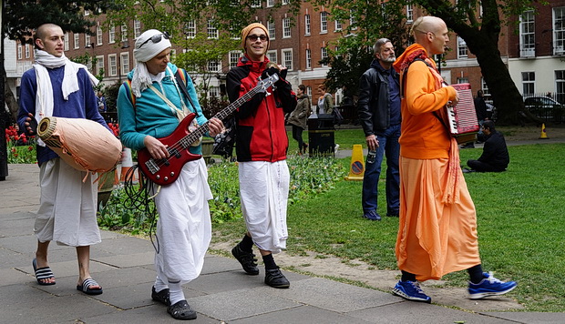 London Soho Square, The Hari Krishna guys go electric, May 2017