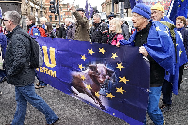 In photos: thousands march in Leeds anti-Brexit protest, Sat 24th March 2018