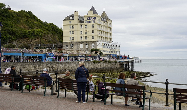 Llandudno photos - seaside views, street scenes, architecture and more, August 2018
