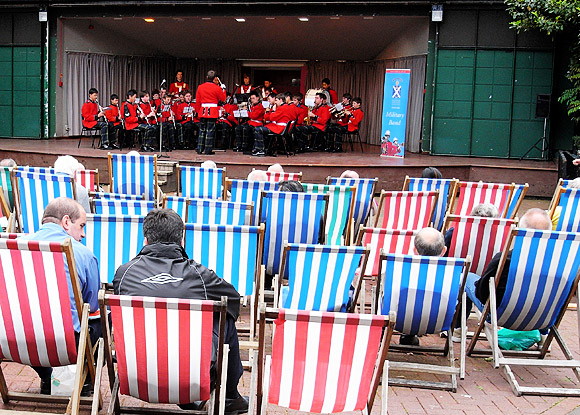 A Sunday selection of London photos