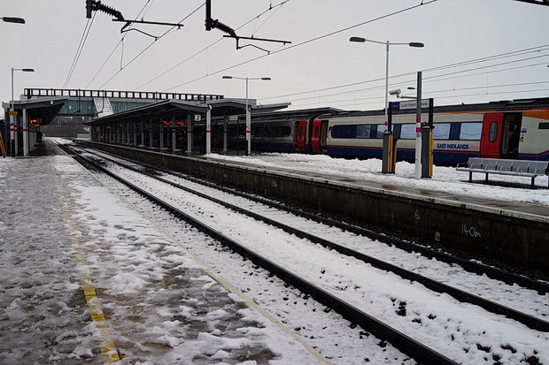 My Amsterdam fight was cancelled: so here's photos of a snowy Luton Airport Parkway instead, December 2017