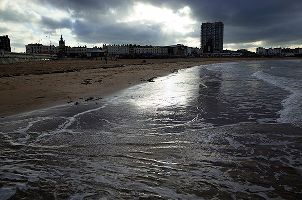 Margate photos, scenes of the beach, Dreamland, Turner Gallery, Old Town and more, Kent, England