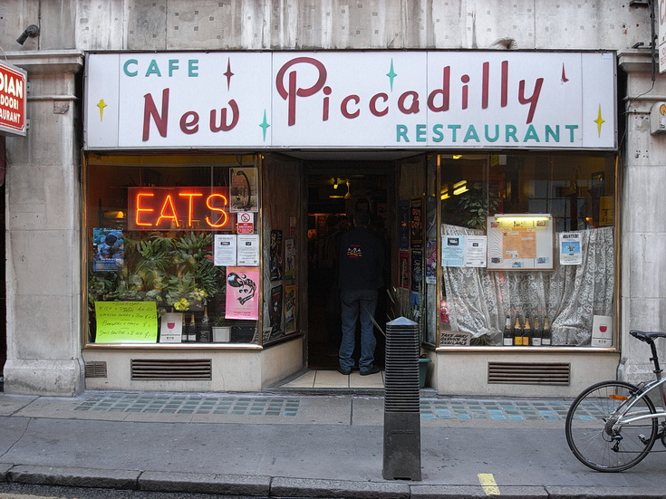 Remembering the New Piccadilly Cafe in central London