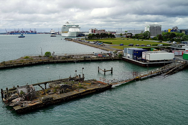 A trip to Newport, Isle of Wight in photos: architecture, Quay Arts, The Crispin and street scenes, May 2017