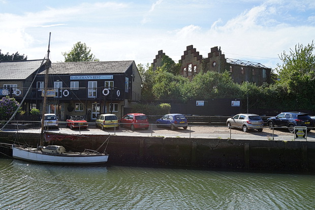 A trip to Newport, Isle of Wight in photos: architecture, Quay Arts, The Crispin and street scenes, May 2017