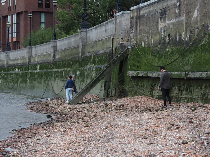 The north bank of the Thames at low tide: bridges, chains, nets and some mudlarking