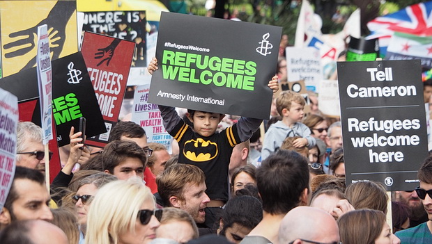 Banners, slogans and faces in the crowd: Solidarity with Refugees March, Saturday 12thSeptember 2015