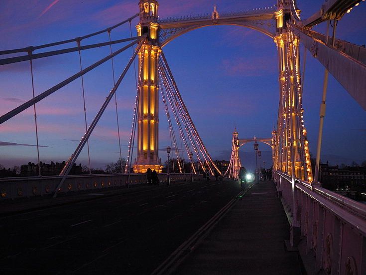 In photos: a stunning winter sunset by the River Thames, featuring the Albert and Chelsea Bridges