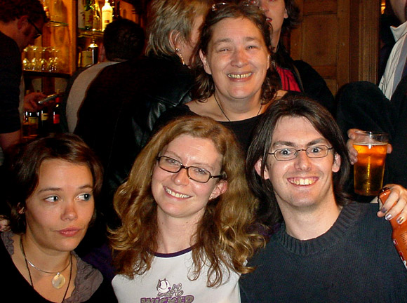 Brixton Duke of Edinburgh: urban75 meet, May 2002