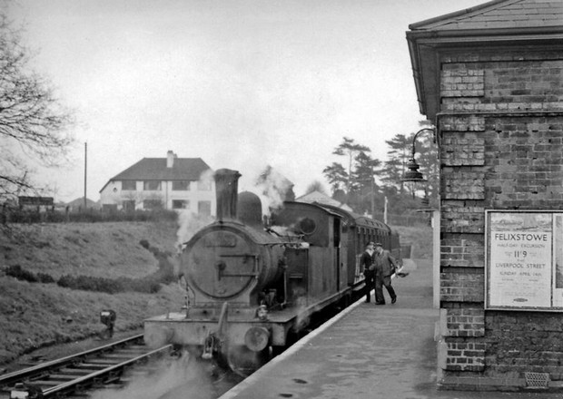 Epping to Ongar railway reopens: steam, archive photos, Blake Hall and Sham 69