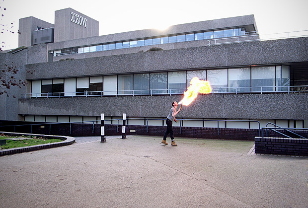 Pic of the day: lone fire eater, South Bank, London