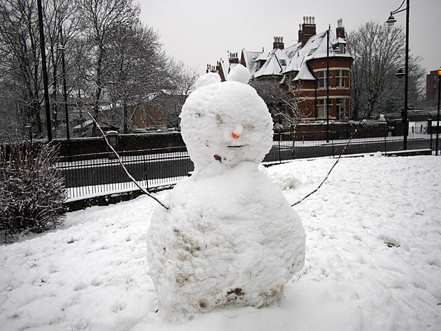 Brixton snow and snowmen, Windrush Square, Loughborough Park and Coldharbour Lane-09