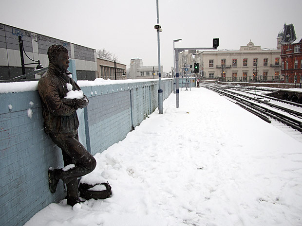 Brixton snow and snowmen, Windrush Square, Loughborough Park and Coldharbour Lane-13