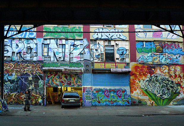 5-pointz-graffiti-1