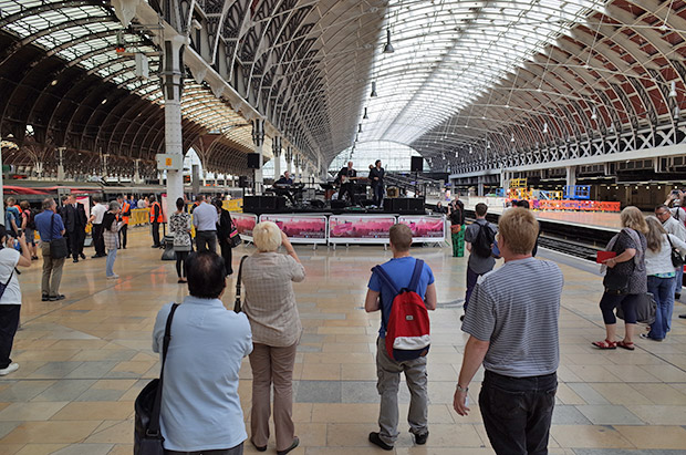 Paddington station passengers get blasted by rock band, announcements rendered inaudible