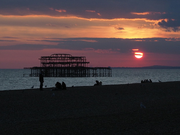 Brighton West Pier sunset - photos of the autumnal sun setting over the doomed Victorian pier
