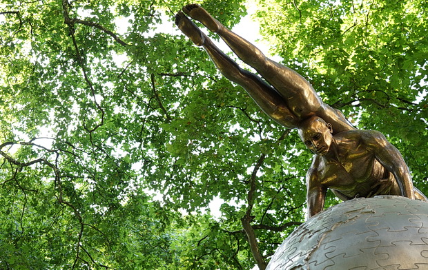 In photos: Berkeley Square and The Four Loves sculpture by Lorenzo Quinn, central London