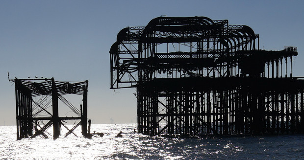In photos: Brighton's West Pier falls into the sea while its i360 tower successor flounders, November 2018