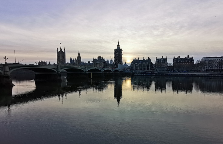 The River Thames in spring: the beach, shadows and reflections