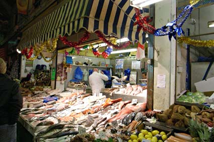 fishmongers, Granville Arcade, Christmas, 20th December 2006