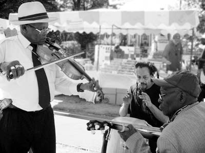 Musicians, Windrush Gardens, Brixton, London