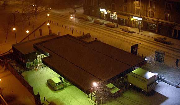 BRIXTON SNOW Weds 28th January 2004