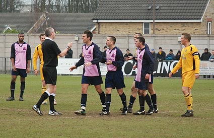 Dulwich Hamlet FC versus Maidstone United, Isthmian League Division One South, Saturday, March 24, 2007