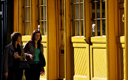 London tourist, views of Trafalgar Square, British Museum and more, September 2006