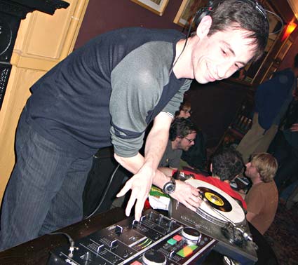 Offline at the Prince Albert, Coldharbour Lane, Brixton, London 20th October, 2006