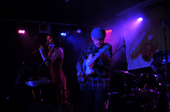 Morton Valence and the Lost Cavalry at Offline Club, Plan B, Brixton Road, Brixton, London, 7th July 2011