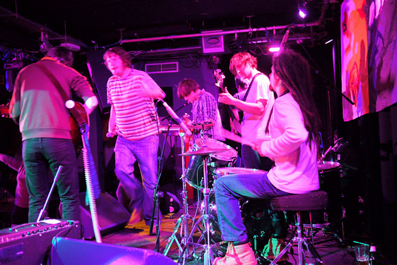 Offline Club live music special at Plan B, with Phil Grispo, Corporal Machine and the Bombers, Dr Vampire and Aurora Plastic Monster, Brixton SW9, 14th May 2011