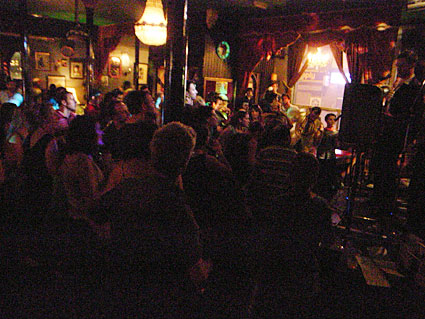 OFFLINE club at the Dogstar Brixton, Coldharbour Lane, Thursday 25th June 2009, urban75 club night, London with The Shanners, Franco's Chariot and Yeah Sparrow plus DJs, and video