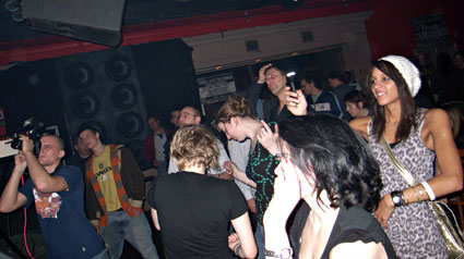 OFFLINE Christmas Party, Brixton JAMM, Brixton Road, Thursday 21st Dec 2006, urban75 club night, London