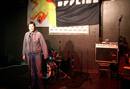 OFFLINE club at the Dogstar Brixton, Coldharbour Lane, Thursday 14th May 2009, urban75 club night, London with Josie Long, Voodoo Trombone Quartet, Atomic Suplex, Anchorsong and Vic Lambrusco's Cabaret Hour, plus DJs, Craft Corner and video