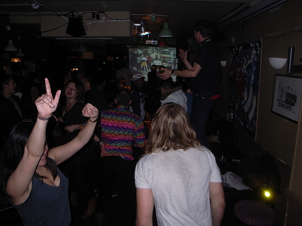 Fri 7th November 2014: Pussycat and the Dirty Johnsons live at the Brixton Offline Club, Prince Albert, 418 Coldharbour Lane, Brixton, London SW9
