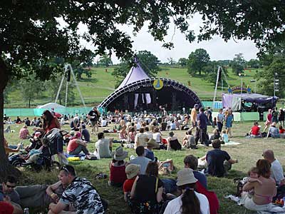 Spacehoppers, Big Chill festival, Eastnor Castle 2004, England UK