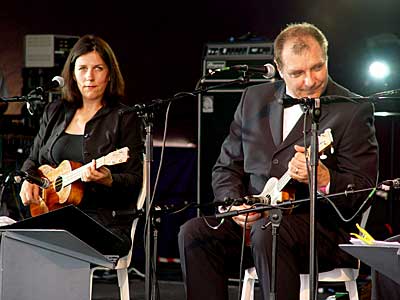 Ukelele Orchestra Of Great Britain, Big Chill festival, Eastnor Castle 2004, England UK