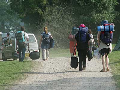 Heading home, Big Chill festival, Eastnor Castle 2004, England UK