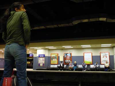 Waiting for the delayed train, Birmingham New Street, July 2002