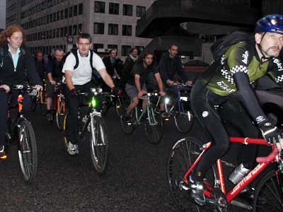 Reflectors and lights, Critical Mass, London 27th Sept 2002