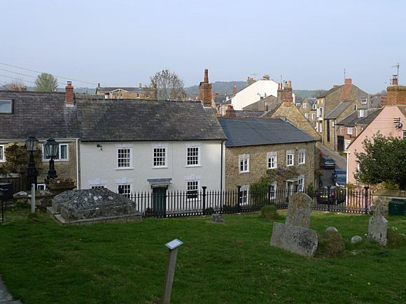 Photos of the streets, churches, architecture and sights of Beaminster, west Dorset, south England, April 2010