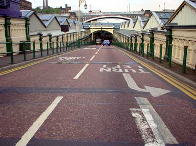Edinburgh Waverley railway station approach, Edinburgh