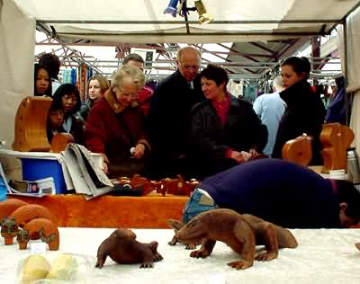 Greenwich bargain hunters