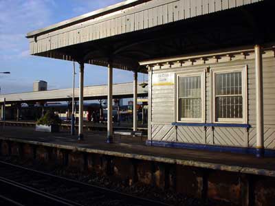 New Cross Gate station