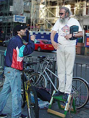 Kings Cross Street argument, London