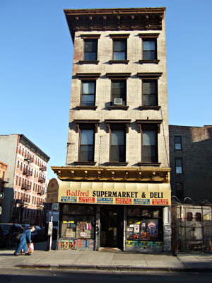 Bedford Supermarket and deli, Williamsburg, Brooklyn, New York, Brooklyn, New York, NYC, US