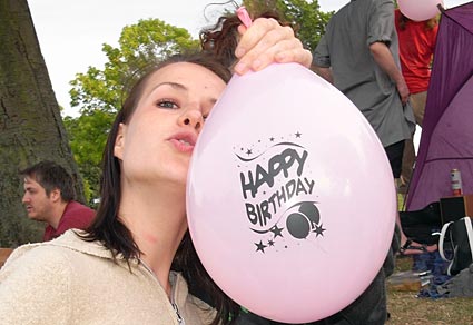 Brockwell Park picnic and Vicky's birthday, Brixton, London, 14th July 2007, urban75 party